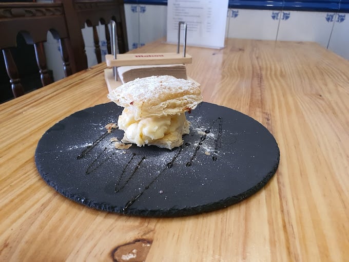 Postres caseros en Casa Engracia en Burgo de Osma